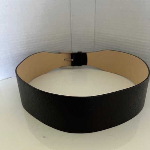 Banana Republic wide leather belt. - Picture 2 of 8